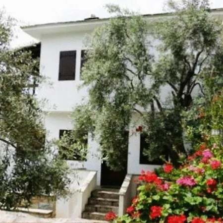 Sea Front * Милина