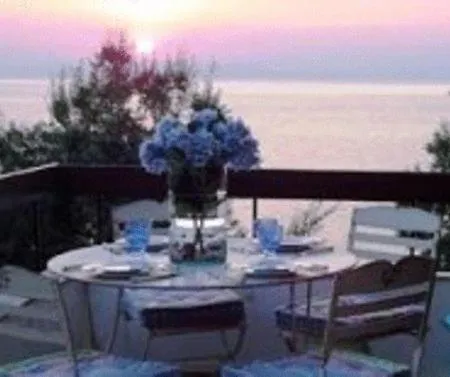 Sea Front Апартаменты Милина
