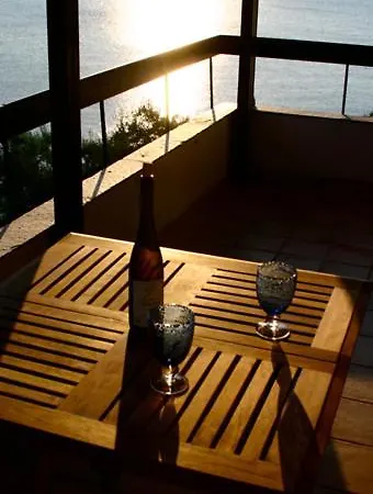 Sea Front Апартаменты