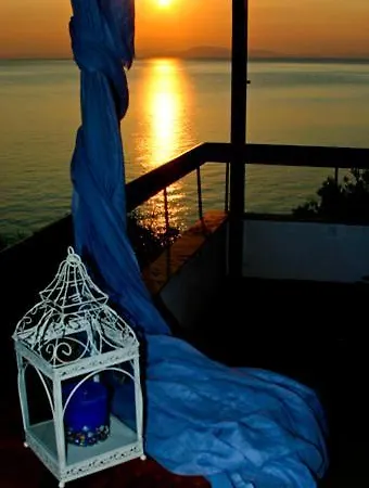 Sea Front * Милина
