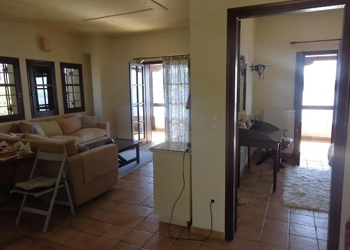 Sea Front Apartment Milína